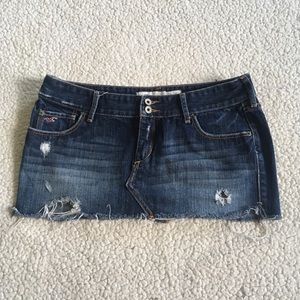 🛍 Hollister Distressed Denim Jean Mini Skirt 5